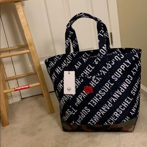 Herschel Bamfield Mid Volume